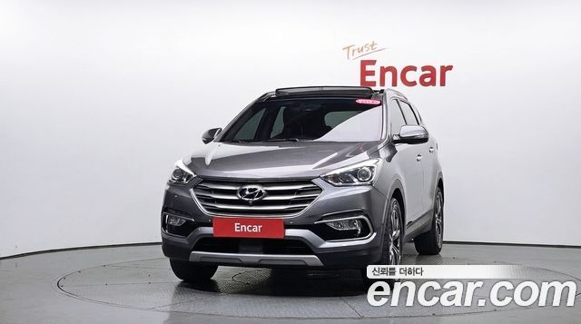 Hyundai Santafe 2016 — photo 3