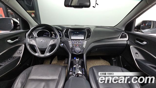 Hyundai Santafe 2016 — photo 10