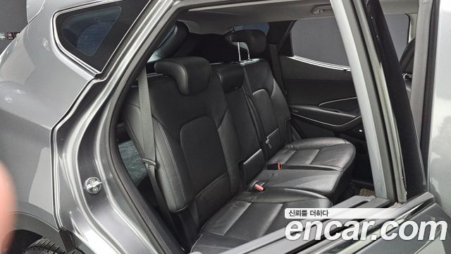 Hyundai Santafe 2016 — photo 17