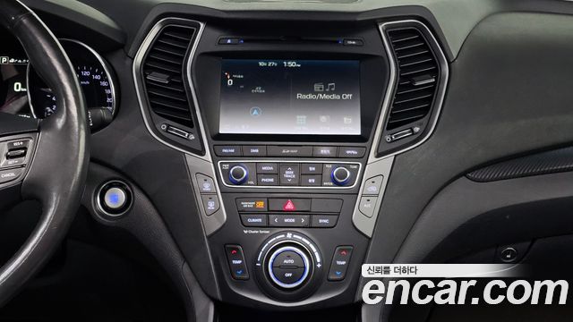 Hyundai Santafe 2016 — photo 26