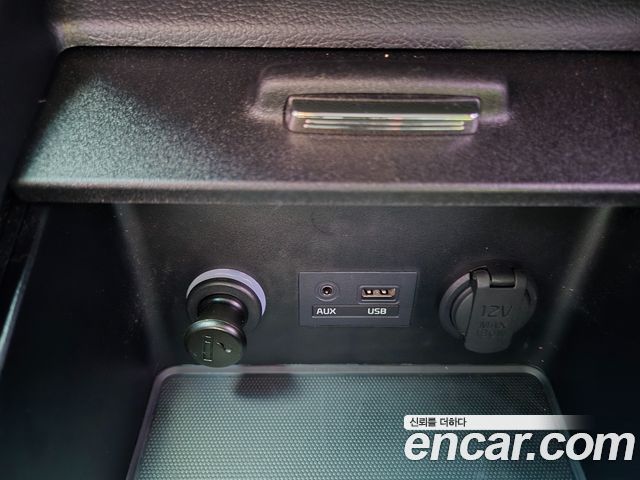 Kia K3 2014 — photo 18
