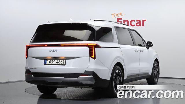 Kia Canival 2024 — photo 2