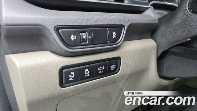 Kia Canival 2024 — photo 24