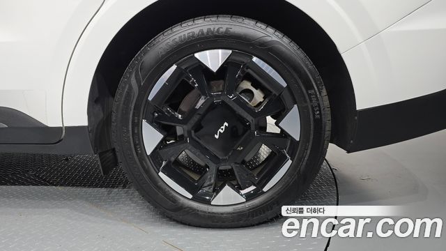 Kia Canival 2024 — photo 7