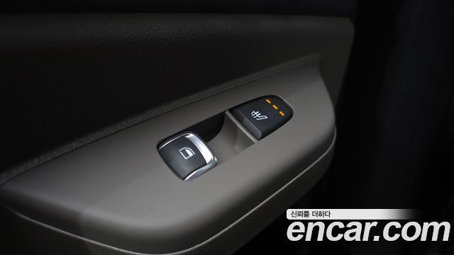 Kia Canival 2024 — photo 30
