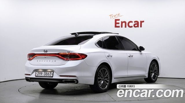 Hyundai Grandeur 2019 — photo 2