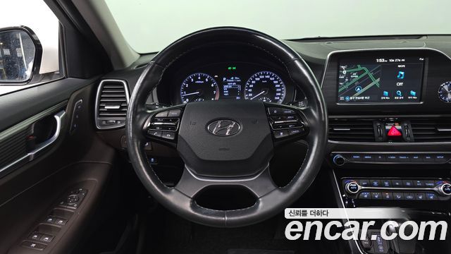 Hyundai Grandeur 2019 — photo 18
