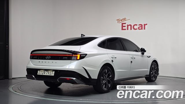 Hyundai Sonata 2025 — photo 2