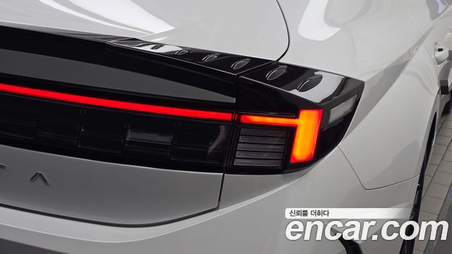 Hyundai Sonata 2025 — photo 9