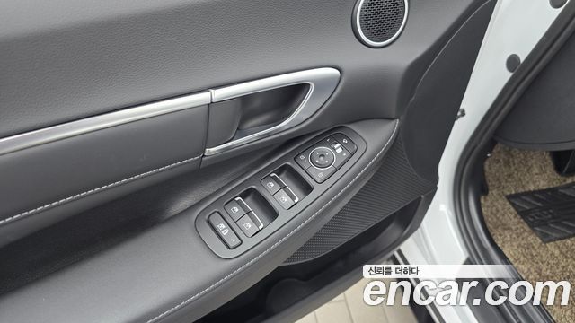 Hyundai Sonata 2025 — photo 28