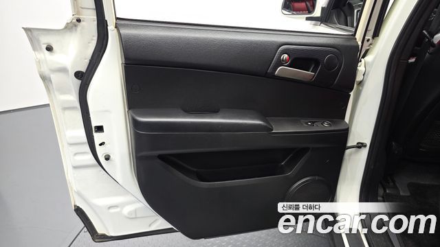KG Mobility KORANDO 2017 — photo 15