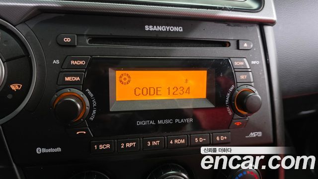 KG Mobility KORANDO 2017 — photo 30