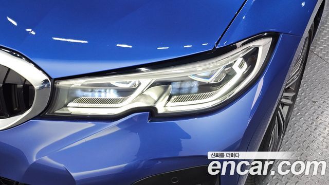 BMW 3-Series 2020 — photo 8