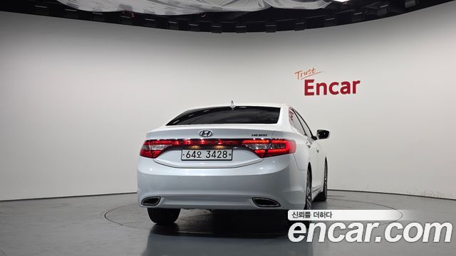 Hyundai Grandeur 2014 — photo 4