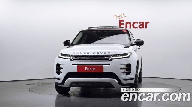 Land Rover Range Rover Evoque 2024 — photo 3