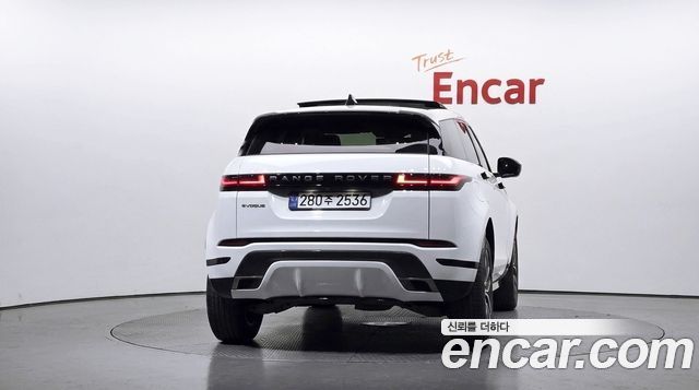 Land Rover Range Rover Evoque 2024 — photo 4