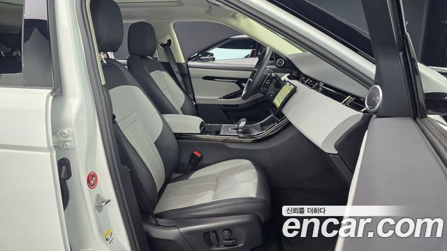 Land Rover Range Rover Evoque 2024 — photo 10