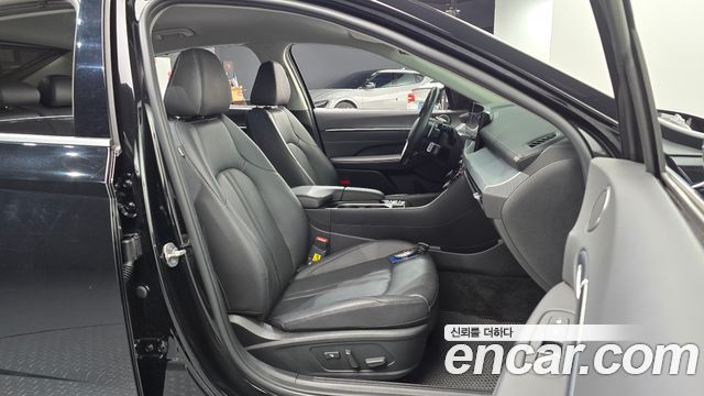 Hyundai Sonata 2024 — photo 16