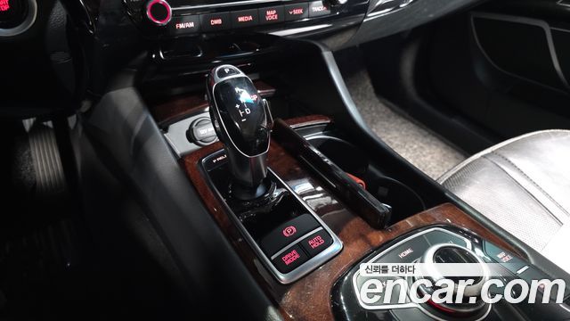 Kia K9 2016 — photo 12