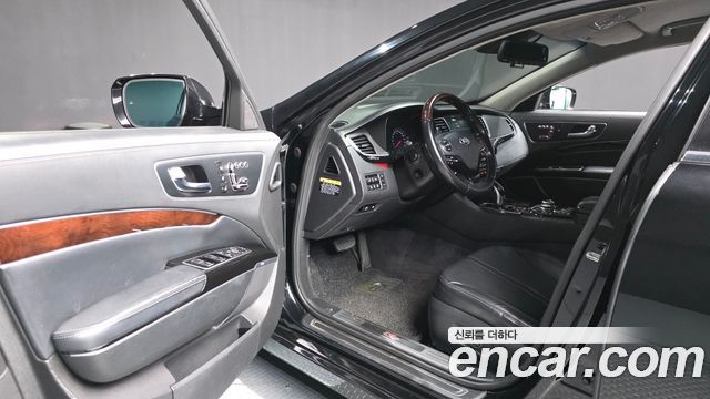 Kia K9 2016 — photo 13