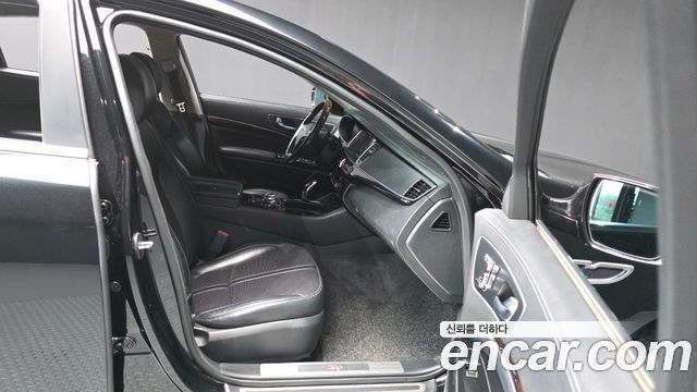 Kia K9 2016 — photo 17