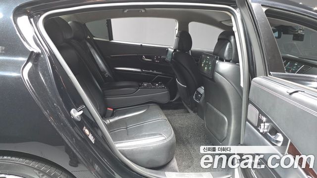 Kia K9 2016 — photo 18