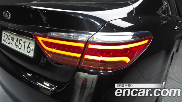 Kia K9 2016 — photo 9