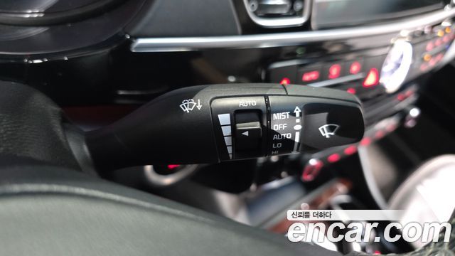 Kia K9 2016 — photo 28
