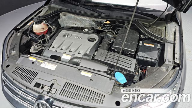 Volkswagen Tiguan 2015 — photo 6