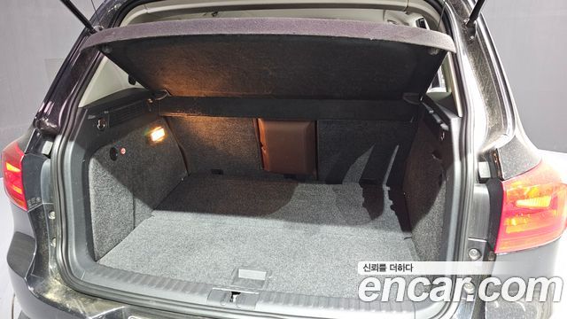 Volkswagen Tiguan 2015 — photo 20