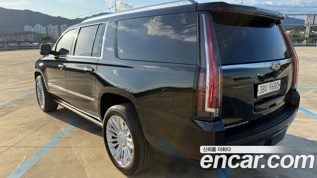 Cadillac Escalade 2018 — photo 6