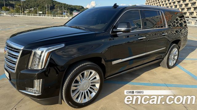 Cadillac Escalade 2018 — photo 8