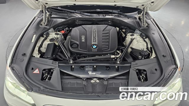 BMW 7-Series 2013 — photo 6