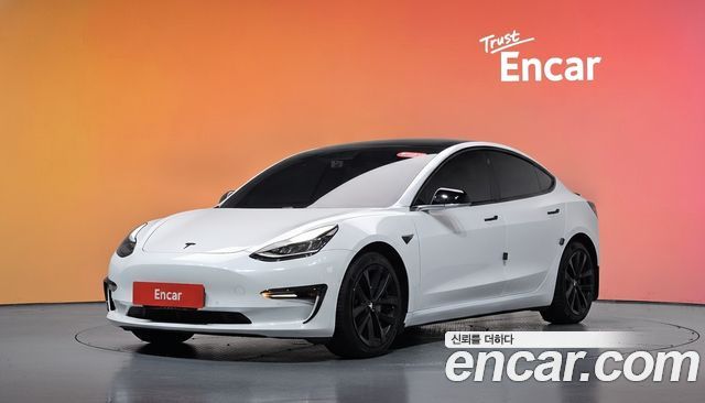 Tesla Model 3 2020 — photo 1