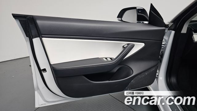 Tesla Model 3 2020 — photo 14