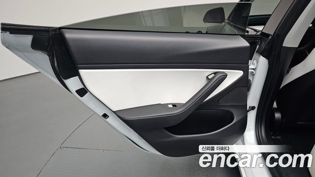 Tesla Model 3 2020 — photo 15