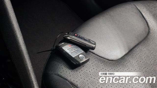 Kia Niro 2017 — photo 24