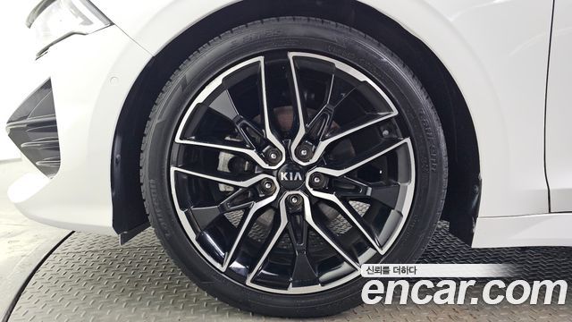 Kia K5 2021 — photo 5