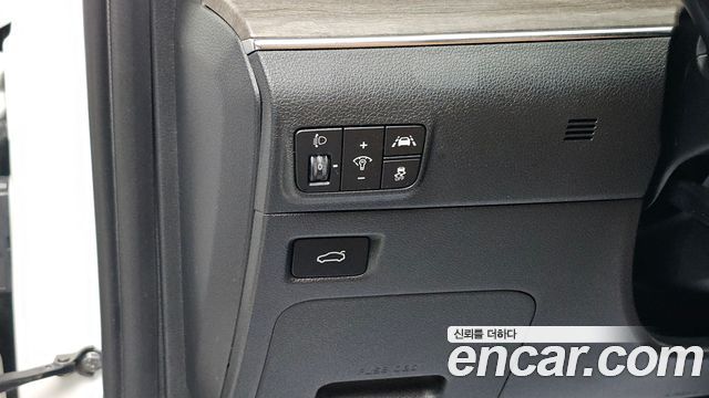 Kia K5 2021 — photo 21