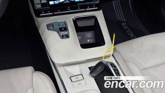 Hyundai Grandeur 2023 — photo 9