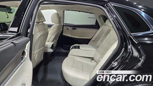 Hyundai Grandeur 2023 — photo 12