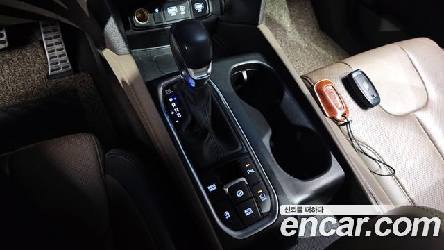 Hyundai Santafe 2019 — photo 12