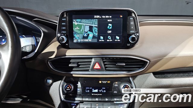 Hyundai Santafe 2019 — photo 20