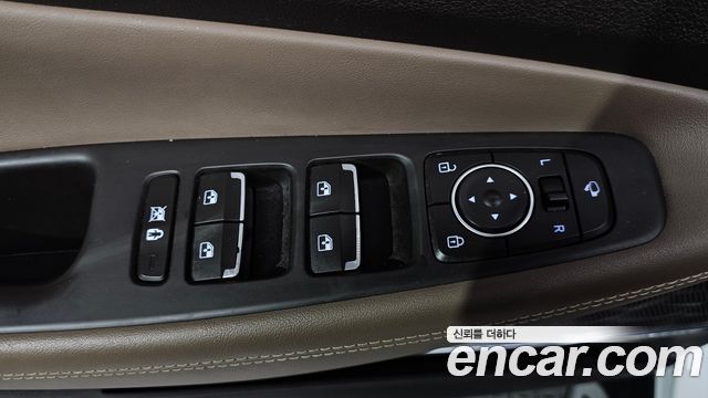 Hyundai Santafe 2019 — photo 23