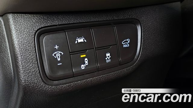 Hyundai Santafe 2019 — photo 24