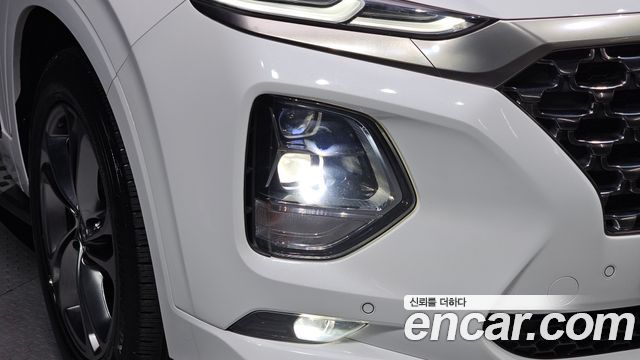 Hyundai Santafe 2019 — photo 8