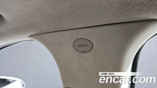 Hyundai Santafe 2019 — photo 31