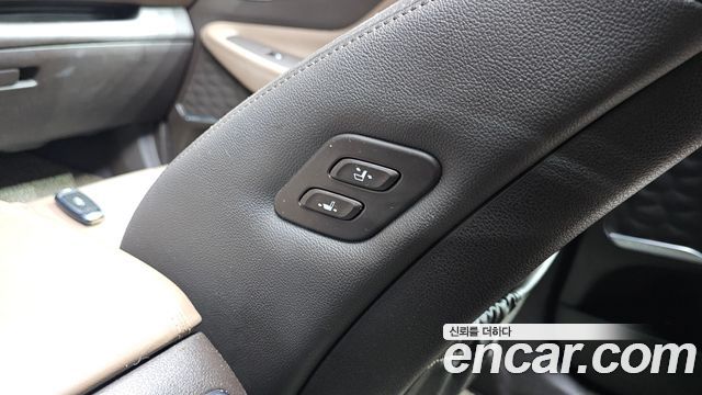 Hyundai Santafe 2019 — photo 33