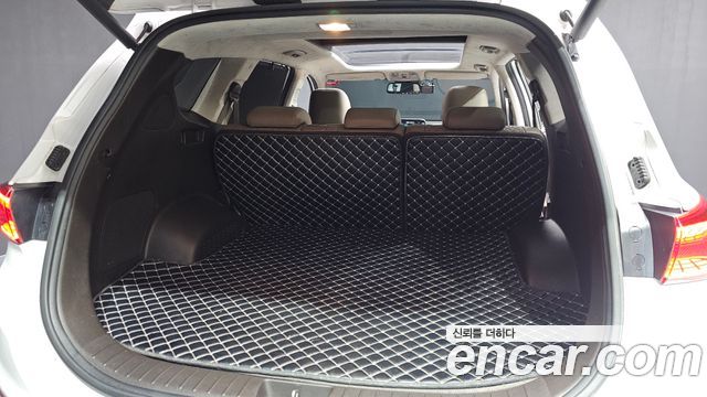 Hyundai Santafe 2019 — photo 35