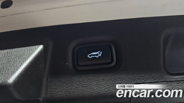 Hyundai Santafe 2019 — photo 36